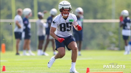 Hunter Henry training camp